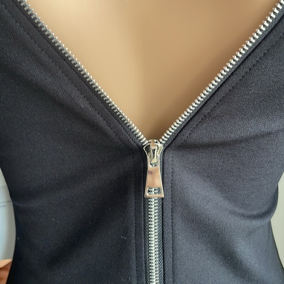 NWT BODYCON BASIC BLACK DRESS - Picture 7 of 12